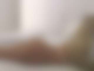 XoxP0ck3tR0cketxoX's Live Sex Cam Show