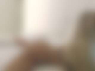XoxP0ck3tR0cketxoX's Live Sex Cam Show