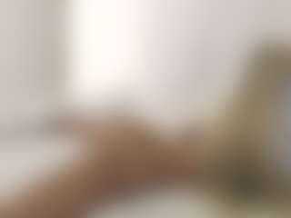 XoxP0ck3tR0cketxoX's Live Sex Cam Show
