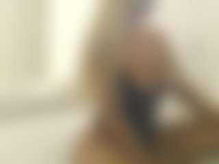 XoxP0ck3tR0cketxoX's Live Sex Cam Show