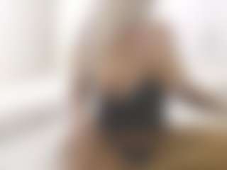 XoxP0ck3tR0cketxoX's Live Sex Cam Show
