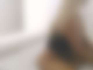 XoxP0ck3tR0cketxoX's Live Sex Cam Show