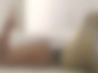XoxP0ck3tR0cketxoX's Live Sex Cam Show