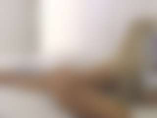 XoxP0ck3tR0cketxoX's Live Sex Cam Show