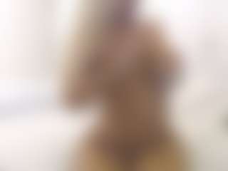 XoxP0ck3tR0cketxoX's Live Sex Cam Show