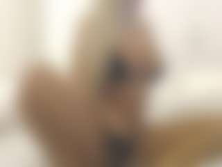 XoxP0ck3tR0cketxoX's Live Sex Cam Show