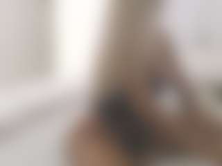 XoxP0ck3tR0cketxoX's Live Sex Cam Show