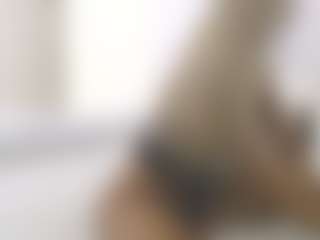 XoxP0ck3tR0cketxoX's Live Sex Cam Show