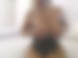 XoxP0ck3tR0cketxoX's Live Sex Cam Show