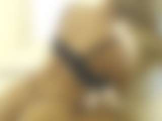 XoxP0ck3tR0cketxoX's Live Sex Cam Show