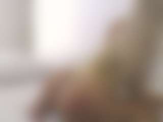 XoxP0ck3tR0cketxoX's Live Sex Cam Show