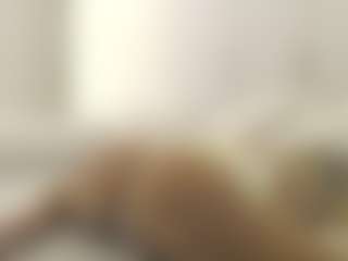 XoxP0ck3tR0cketxoX's Live Sex Cam Show