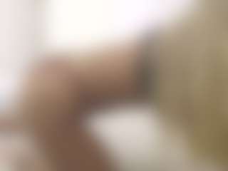 XoxP0ck3tR0cketxoX's Live Sex Cam Show