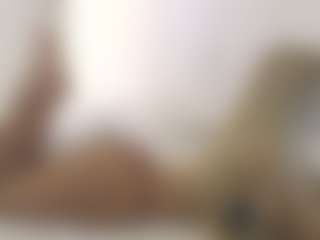 XoxP0ck3tR0cketxoX's Live Sex Cam Show