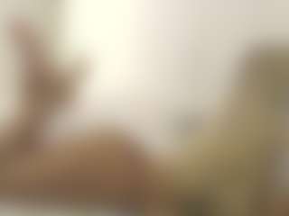 XoxP0ck3tR0cketxoX's Live Sex Cam Show