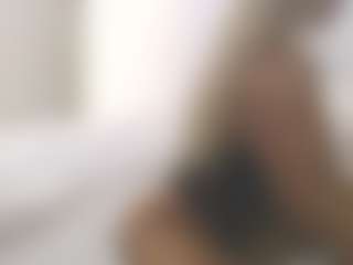XoxP0ck3tR0cketxoX's Live Sex Cam Show