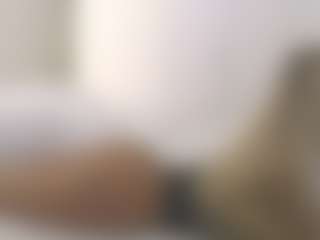 XoxP0ck3tR0cketxoX's Live Sex Cam Show