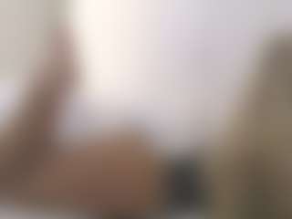 XoxP0ck3tR0cketxoX's Live Sex Cam Show