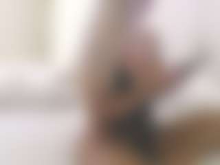 Live cam show with XoxP0ck3tR0cketxoX - Strip on TeamSkeetLive