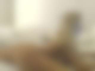 XoxP0ck3tR0cketxoX's Live Sex Cam Show