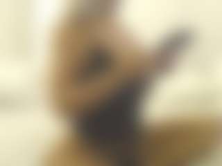 XoxP0ck3tR0cketxoX's Live Sex Cam Show
