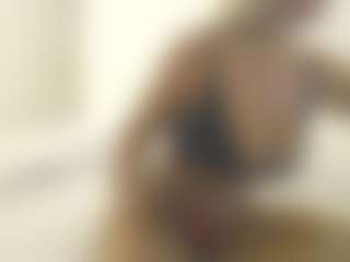 XoxP0ck3tR0cketxoX's Live Sex Cam Show