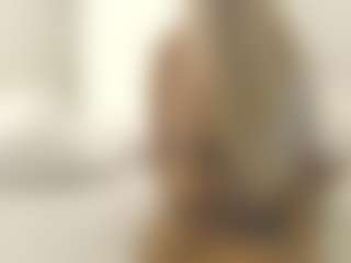XoxP0ck3tR0cketxoX's Live Sex Cam Show