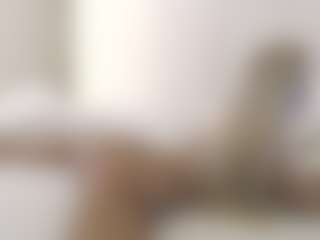 XoxP0ck3tR0cketxoX's Live Sex Cam Show