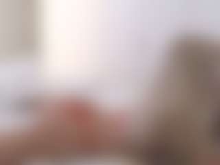XoxP0ck3tR0cketxoX's Live Sex Cam Show