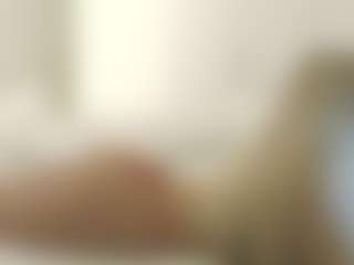 XoxP0ck3tR0cketxoX's Live Sex Cam Show