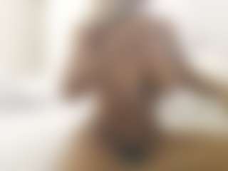 XoxP0ck3tR0cketxoX's Live Sex Cam Show