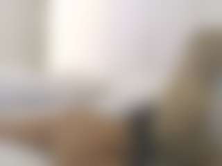 XoxP0ck3tR0cketxoX's Live Sex Cam Show