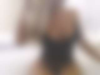 XoxP0ck3tR0cketxoX's Live Sex Cam Show