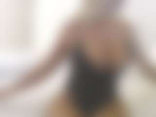 XoxP0ck3tR0cketxoX's Live Sex Cam Show