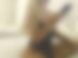 XoxP0ck3tR0cketxoX's Live Sex Cam Show