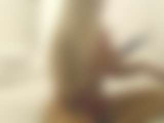 XoxP0ck3tR0cketxoX's Live Sex Cam Show