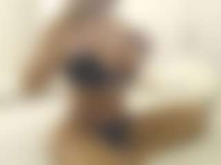 XoxP0ck3tR0cketxoX's Live Sex Cam Show