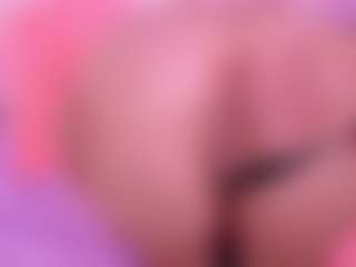 Live cam show with Scarleett-Jones - Amateur on Camsoda