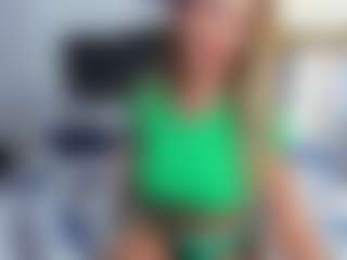 Nicole2naya's Live Sex Cam Show