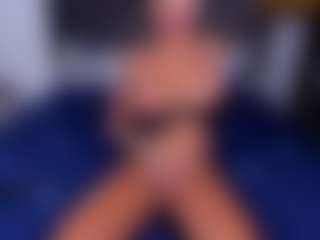 Nicole2naya's Live Sex Cam Show