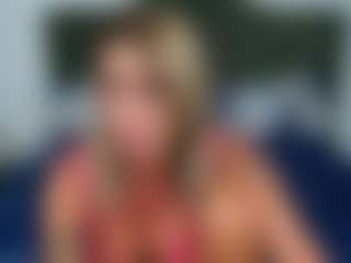Live cam show with Nicole2naya - Genital Piercings on Gym Cam Girls
