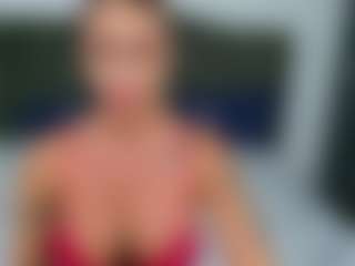 Live cam show with Nicole2naya - Muscular on fapnchat