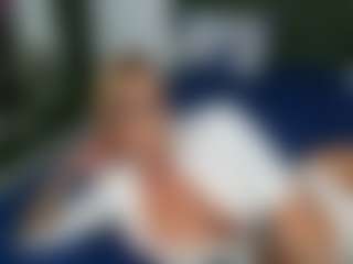 Live cam show with Nicole2naya - Average on Strip Flash - Live Sex Shows