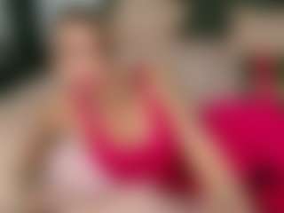 Live cam show with Nicole2naya - Spank on Camsoda