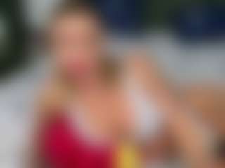 Live cam show with Nicole2naya - Brown Hair on SinfulBabes
