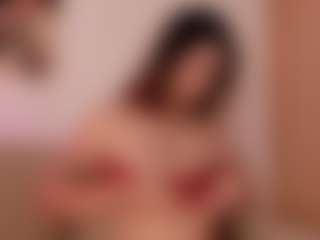 Live cam show with EmmaCollemann - HD on hotwifechat.live