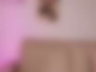 EmmaCollemann's Live Sex Cam Show