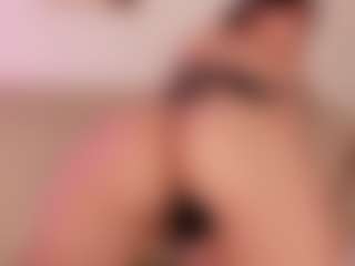 EmmaCollemann's Live Sex Cam Show