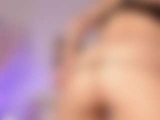 Live cam show with EmmaCollemann - Blonde Hair Cum on makecum.org