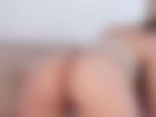 EmmaCollemann's Live Sex Cam Show